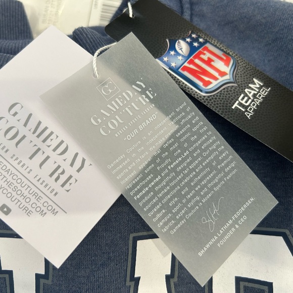 NFL Women's Dallas Cowboys Gameday Couture Vintage Wash Crewneck Sweatshirt Navy - Picture 4 of 7